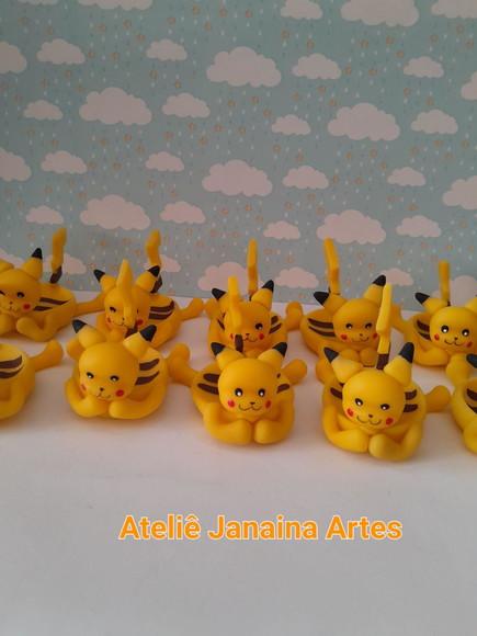 Porta Docinhos em Biscuit Pikachu