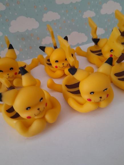 Porta Docinhos em Biscuit Pikachu