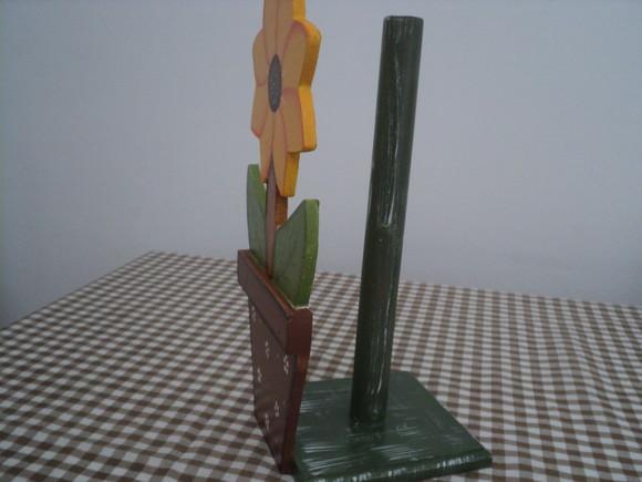 Porta rolo de papel toalha decorado