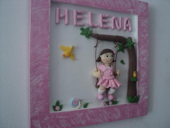 Quadro Infantil Menina no Balanço