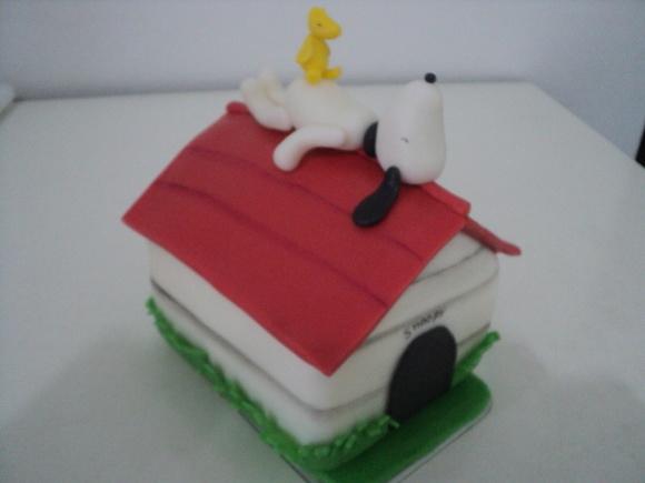 Topo de Bolo Snoopy na Casinha