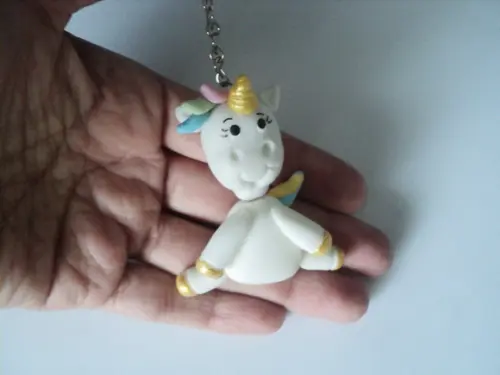 Chaveiro Unicórnio em Biscuit