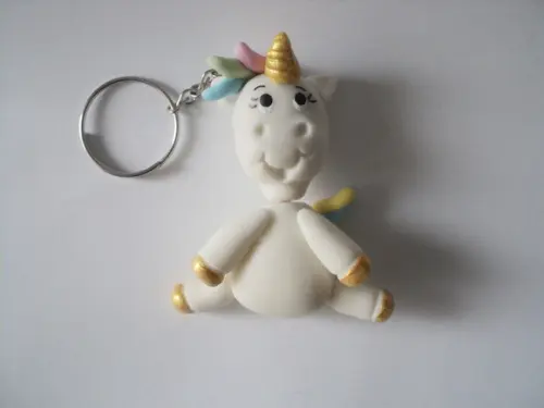 Chaveiro Unicórnio em Biscuit