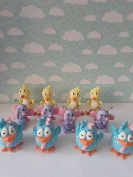 Kit com 12 Aplique Turma da Galinha Pintadinha Candy Colors