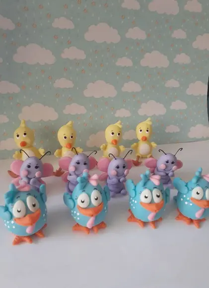 Kit com 12 Aplique Turma da Galinha Pintadinha Candy Colors