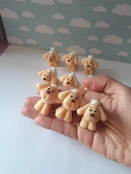 Kit com 5 Apliques Lembrancinha Ovelhinha em Biscuit