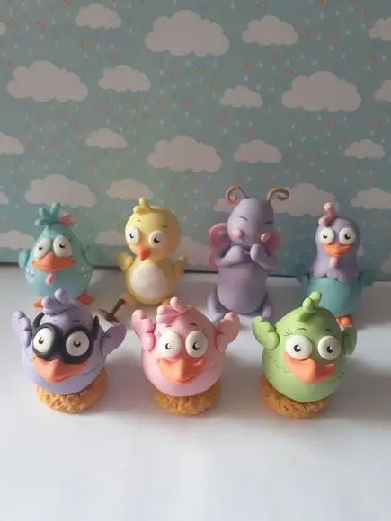 Kit Enfeites Turma da Galinha em Biscuit com 5cm Altura