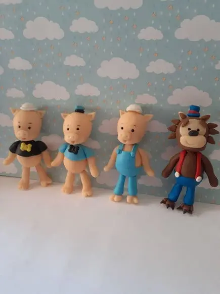 Kit Três Porquinhos e Lobo Mau em Biscuit