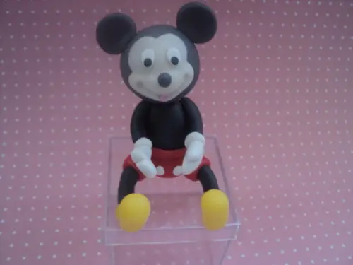 Lembrancinha de Aniversário Mickey em Biscuit