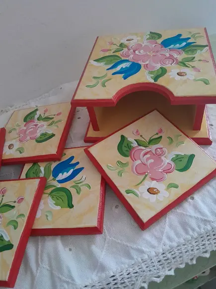 Porta Copos em mdf Decorado