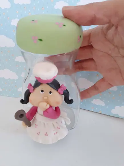 Pote de Vidro Cozinheira em Biscuit