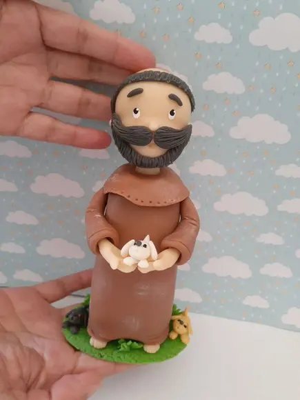 São Francisco de Assis em biscuit ( 15 cm altura)