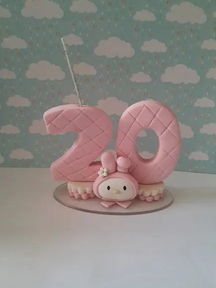 Vela de Aniversário Decorada Adulto em Biscuit