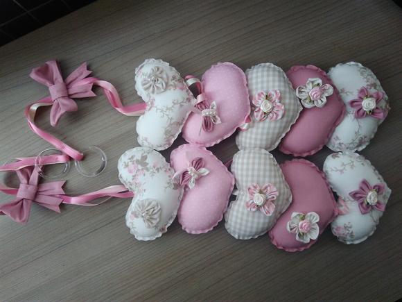 2 Pingentes de Cortina Rosa e Bege