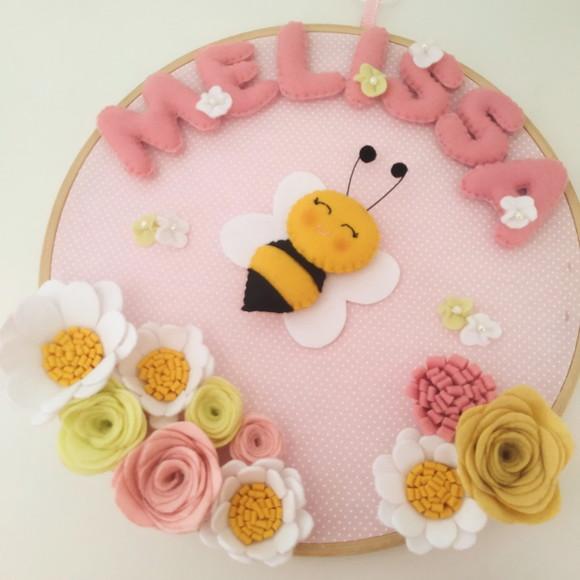 Enfeite de Porta Maternidade Abelha Rosa e Amarelo