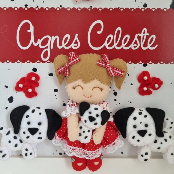 Enfeite de Porta Maternidade Menina Boneca e Cachorrinhos