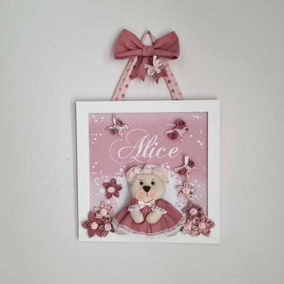 Enfeite de Porta Maternidade Menina Ursa e Flores Rosa