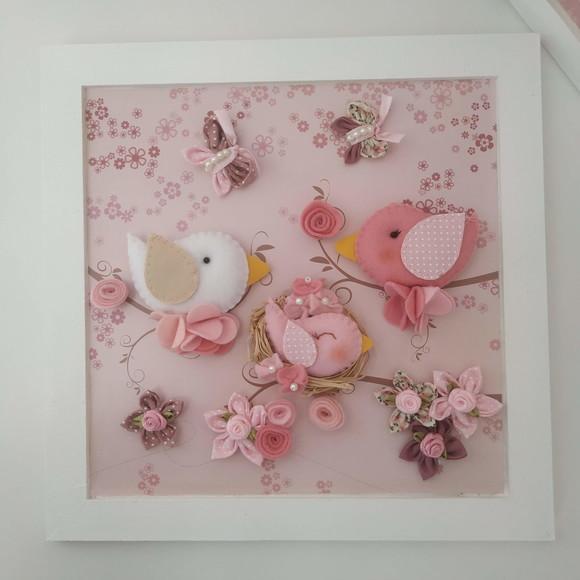 Quadros Decorativos Família de Passarinhos e Flores