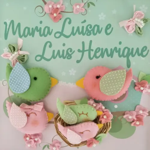 Enfeite de Porta Maternidade Família de Passarinhos