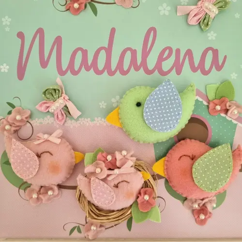 Enfeite de Porta Maternidade Família de Passarinhos