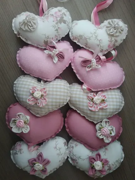 2 Pingentes de Cortina Rosa e Bege