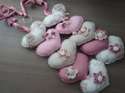 2 Pingentes de Cortina Rosa e Bege