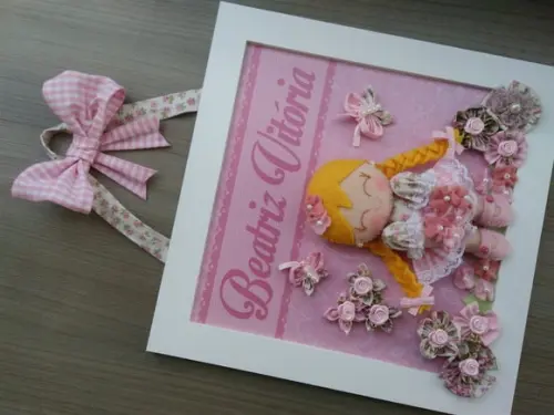 Enfeite de Porta Boneca