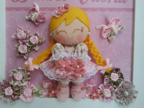 Enfeite de Porta Boneca