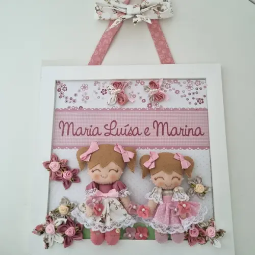 Enfeite de Porta Maternidade Menina Irmãs