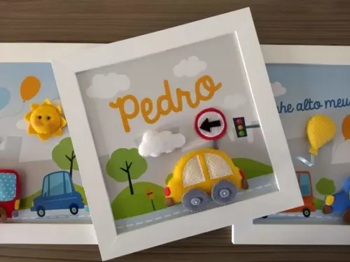 Porta Maternidade com Trio de Quadros