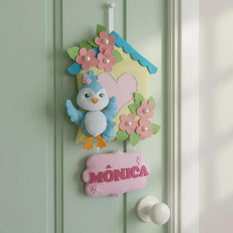 Porta maternidade Menina casinha de passarinho feltro