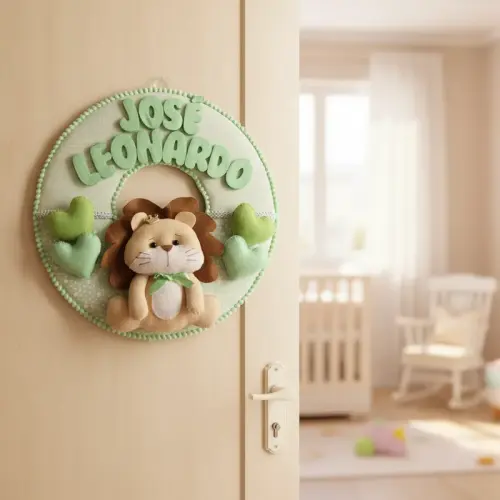 Porta maternidade menino Leãozinho Baby feltro