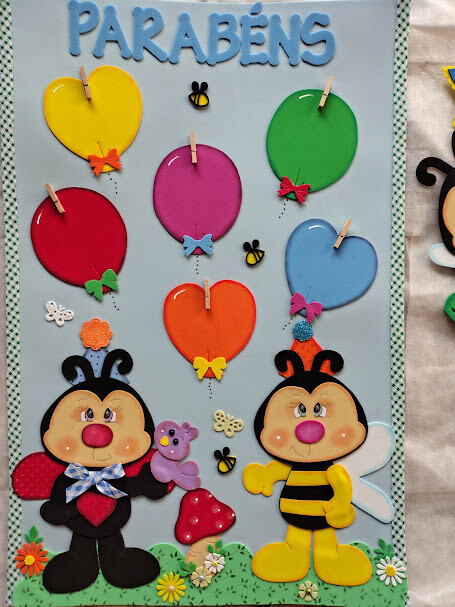 Kit de painéis escolares no tema Animais de Jardim em eva
