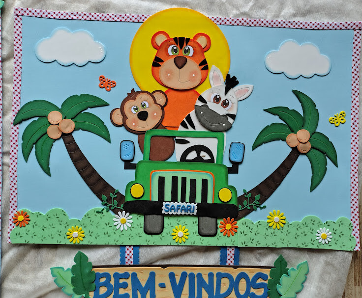 Kit de cartazes escolares no tema Safari
