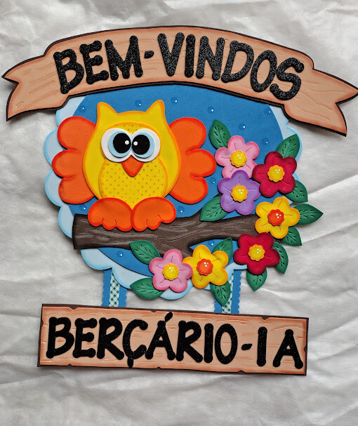 Cartaz de bem-vindos no tema coruja