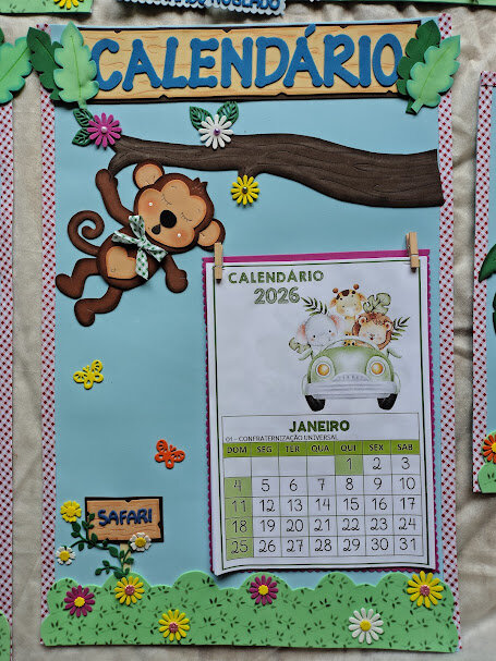Kit de cartazes escolares no tema Safari