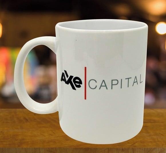 Caneca Branca Bobby Axelrod Seriado Billions Axe Capital