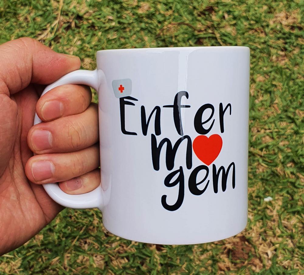 Caneca Branca Personalizada Carreira Enfermagem