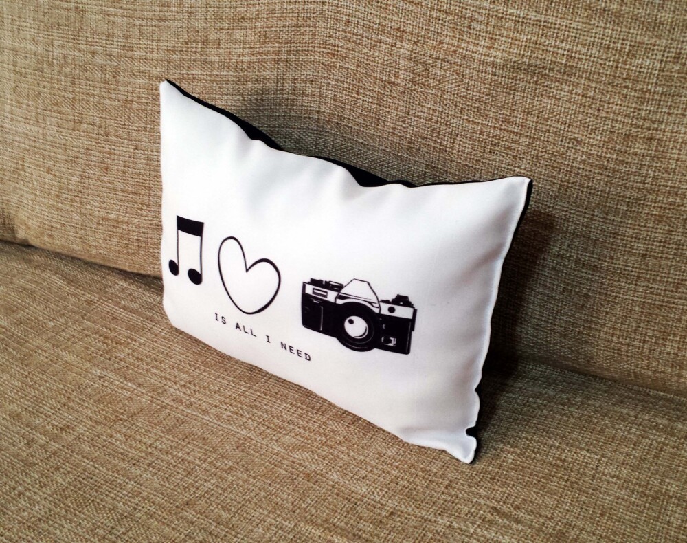 Almofada Decorativa Música e Fotografia Personalizada
