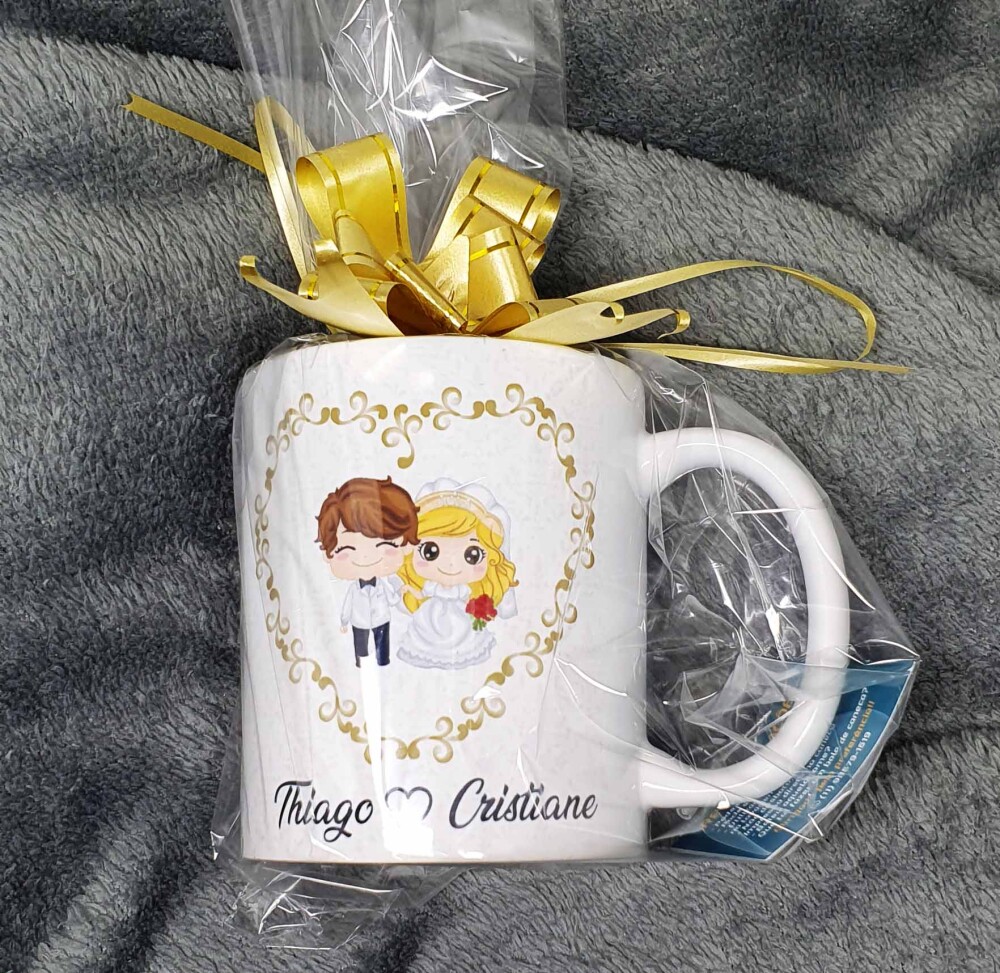 Caneca Branca Personalizada Casal Noivos Padrinhos Casamento