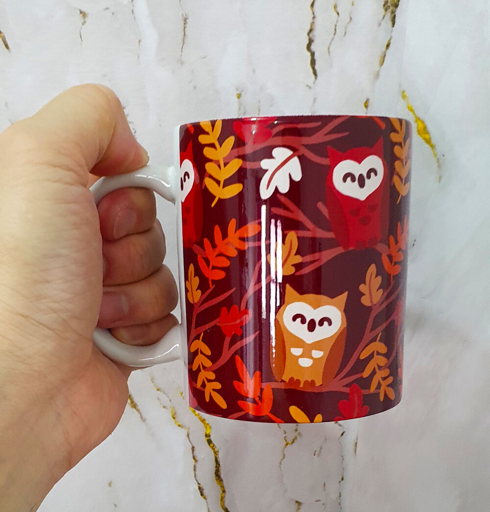 Caneca Branca Personalizado Coruja na Árvore