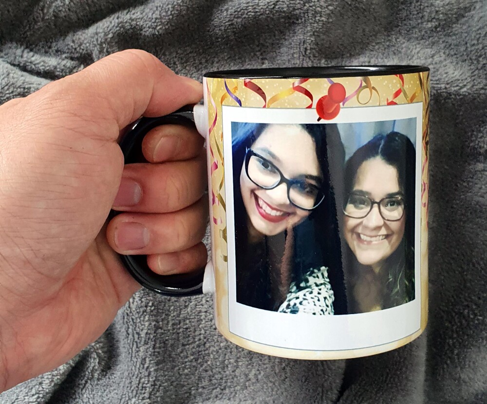 Caneca Preta Personalizada Presente para Aniversário, Festa