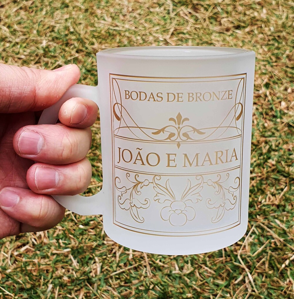 Caneca Vidro Jateado Lembrancinha para Casal Bodas de Bronze