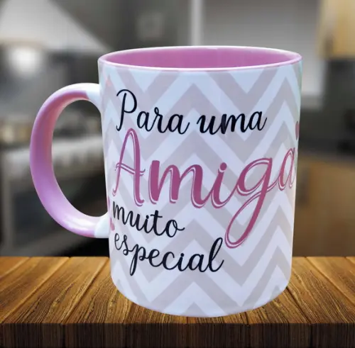Caneca Rosa para Uma Amiga Muito Especial Aniversário