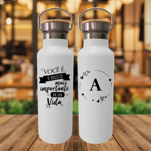 Garrafa Branca ou Prata Tampa Bambu Personalizada
