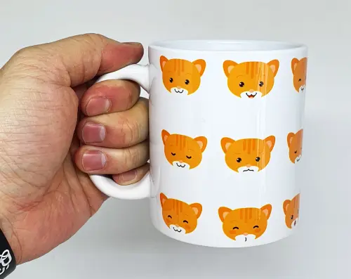 Caneca Branca Personalizado Emoji Leão