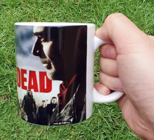 Caneca Branca Personalizada The Walking Dead (rick e Negan)