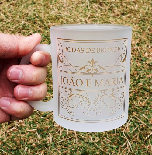 Caneca Vidro Jateado Lembrancinha para Casal Bodas de Bronze
