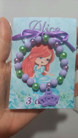 Kit 50 Pulseiras Lembrancinhas Aniversário Princesas Cute