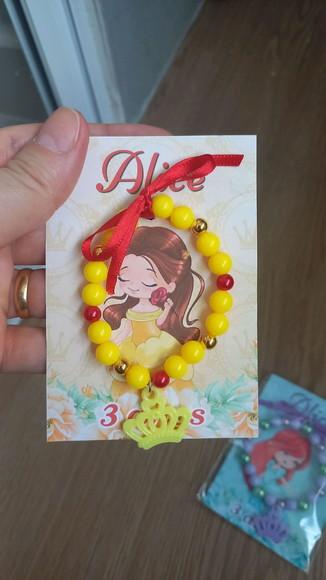 Kit 25 Pulseiras Lembrancinhas Aniversário Princesas Cute